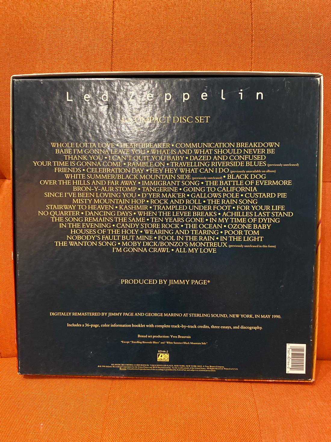 Led Zeppelin 4 CD box set with book -used NM